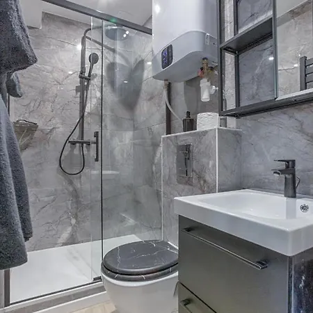 Studio Jungle, Proche De La Defense Bois-Colombes